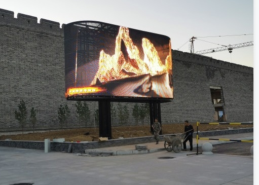 11520Hz 7800cd/Sqm Outdoor LED Mesh Screen 260W/m2 58mm Thickness